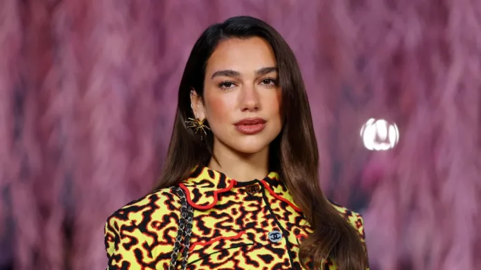 DUA LIPPA